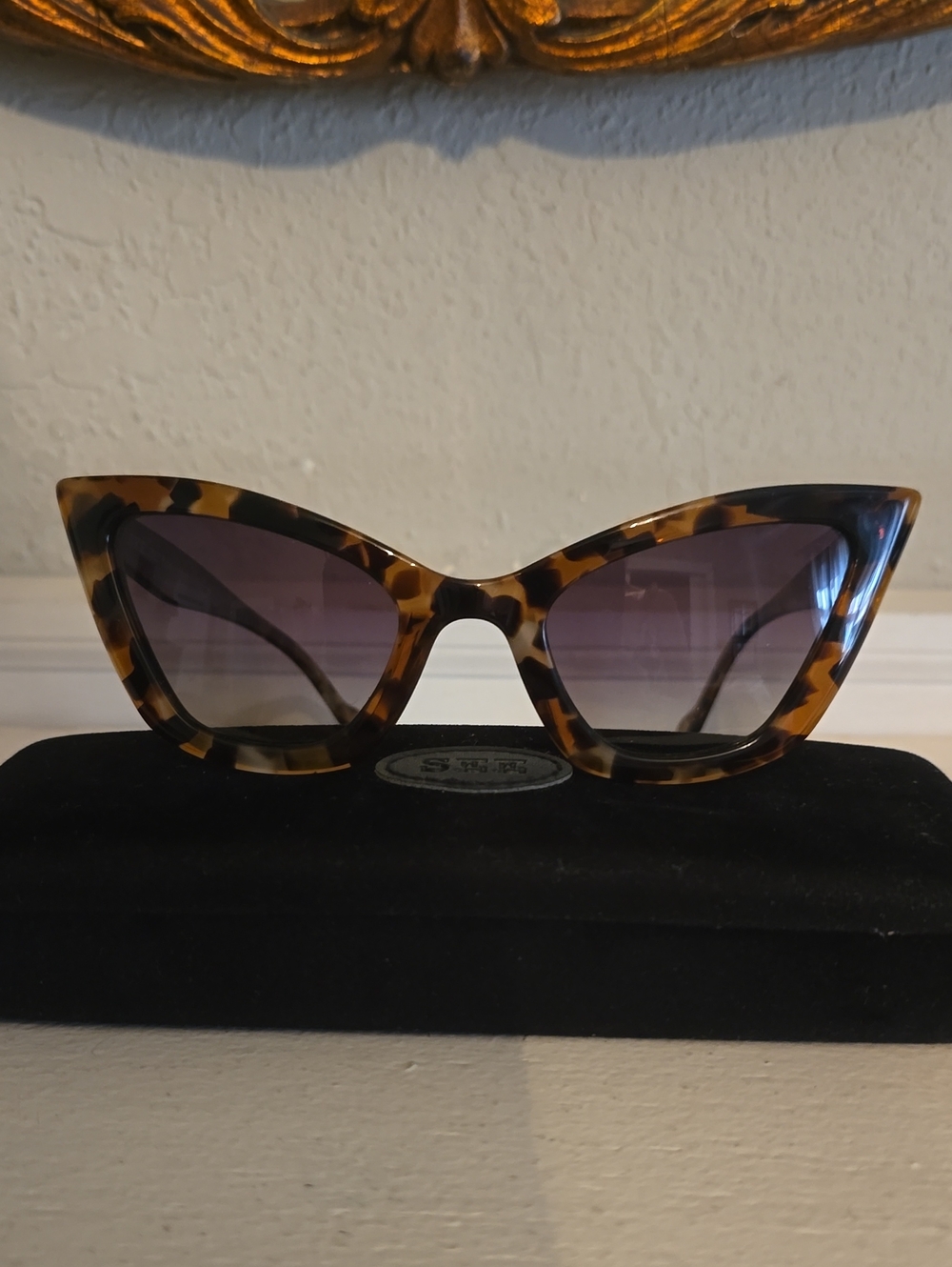 SEE Tortoiseshell Cat-Eye Sunglasses in Brown -